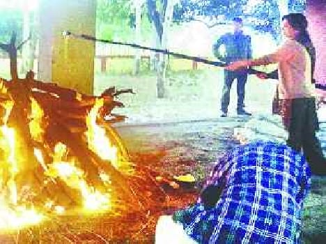 daughter performed last rites